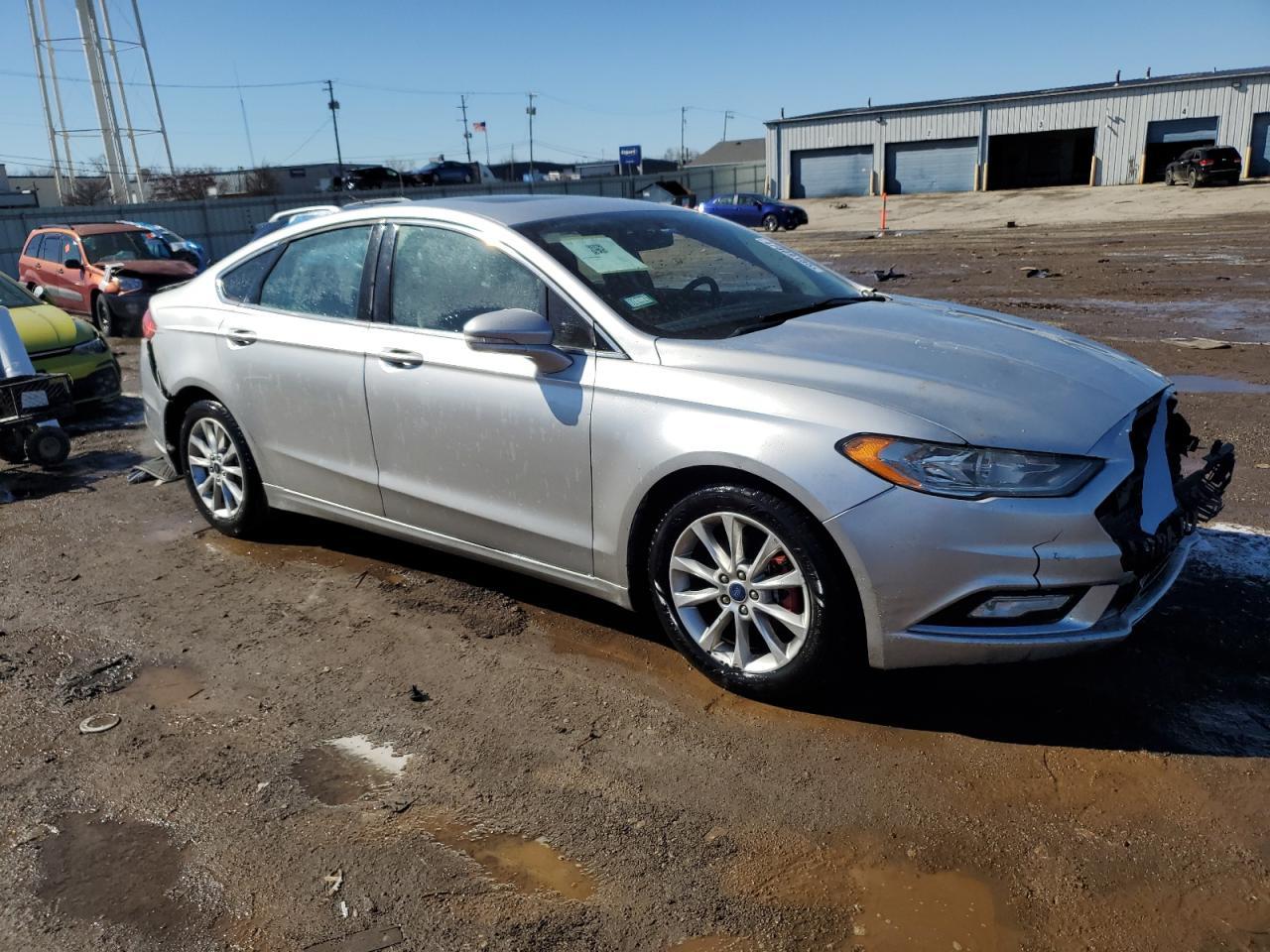 2017 FORD FUSION SE - Фото 4