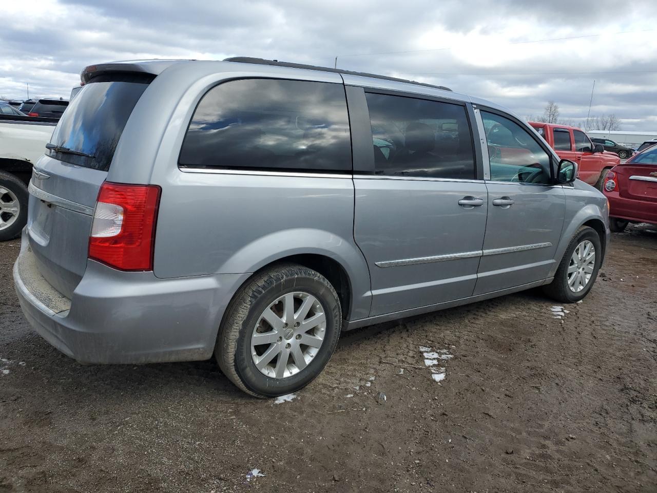 2014 CHRYSLER TOWN & COU - Image 3