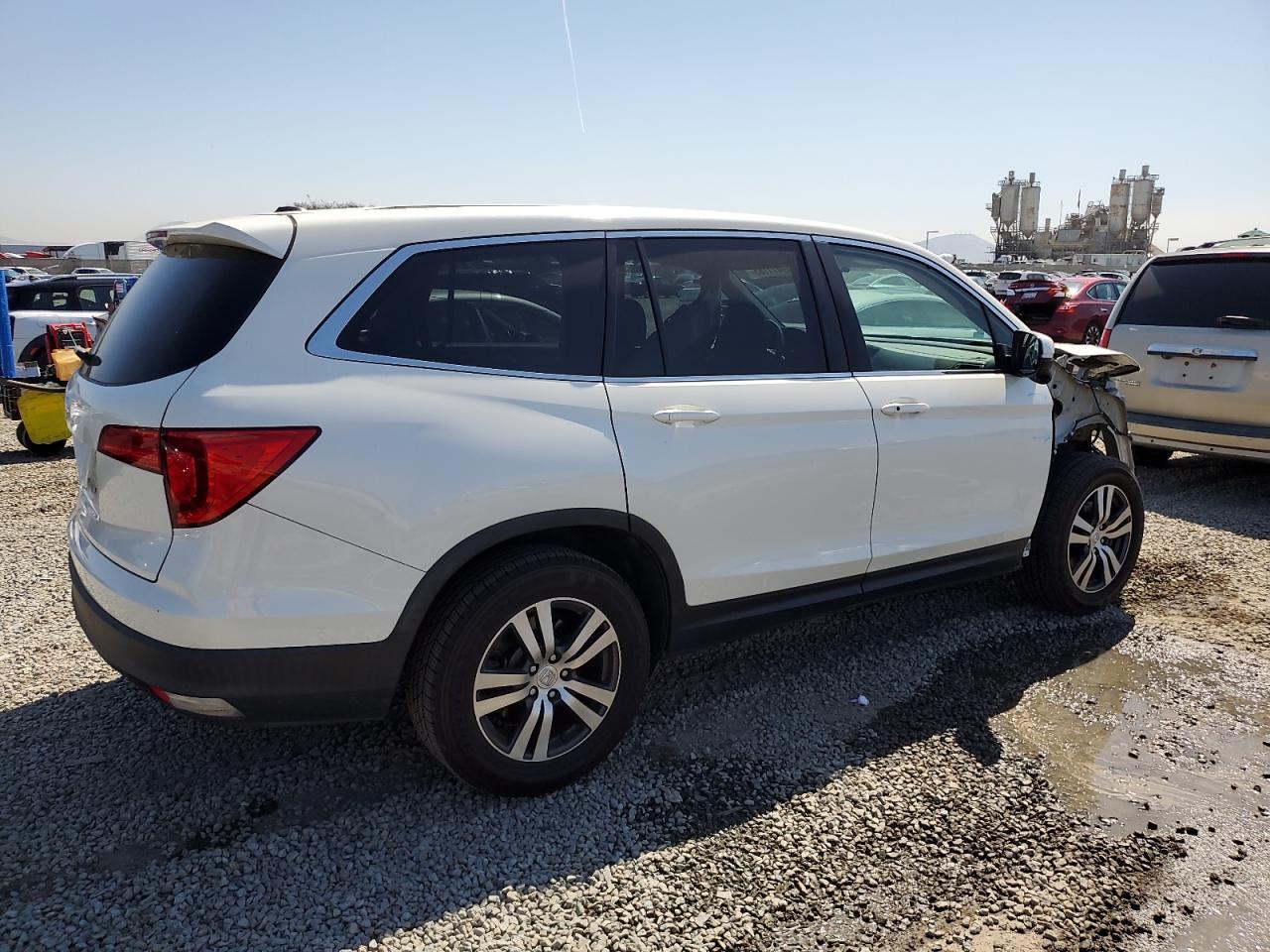 2017 HONDA PILOT EXLN - Image 3