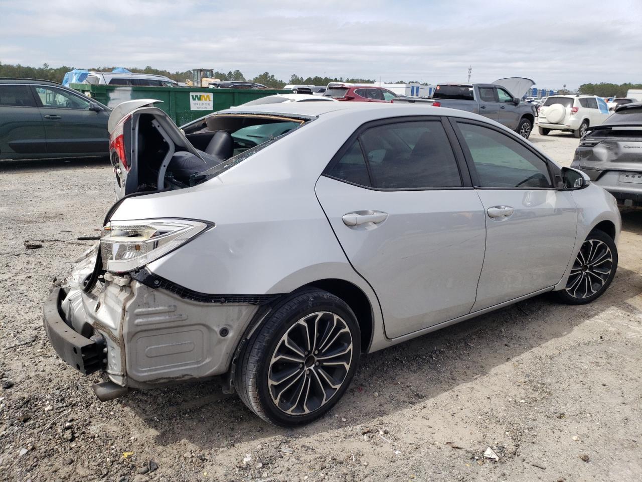 2014 TOYOTA COROLLA L - Фото 3