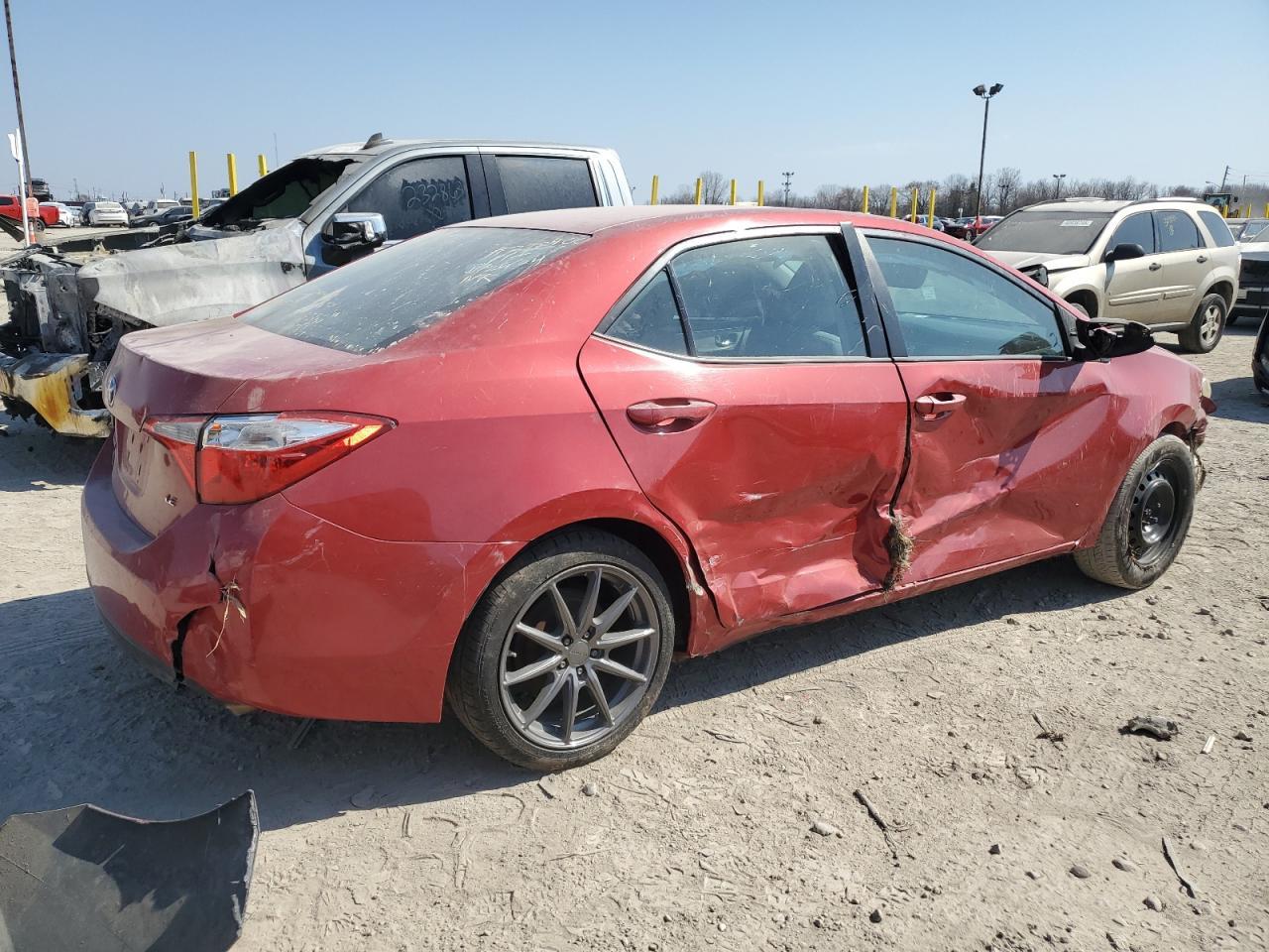 2015 TOYOTA COROLLA L - Фото 3