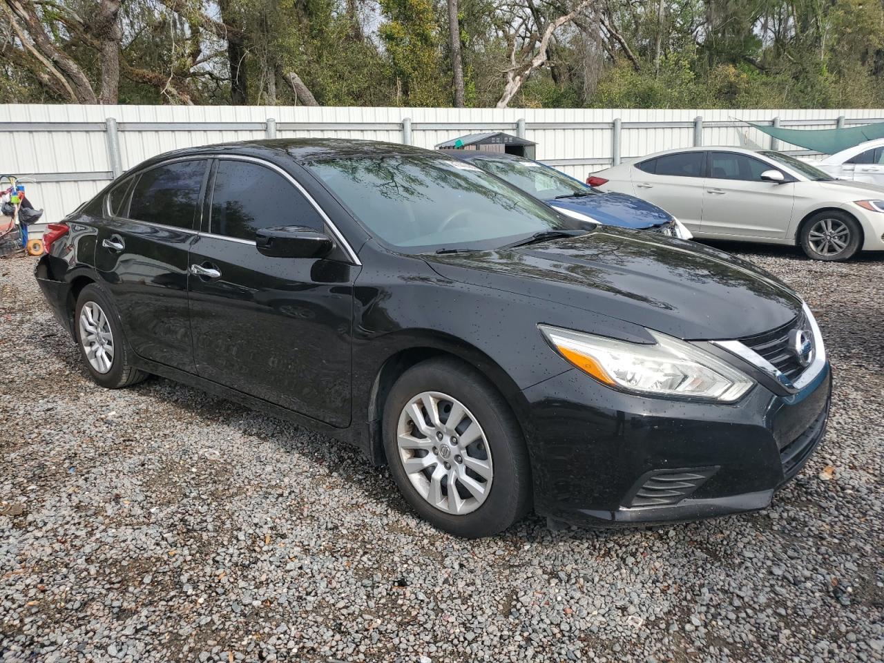 2017 NISSAN ALTIMA 2.5 - Фото 4