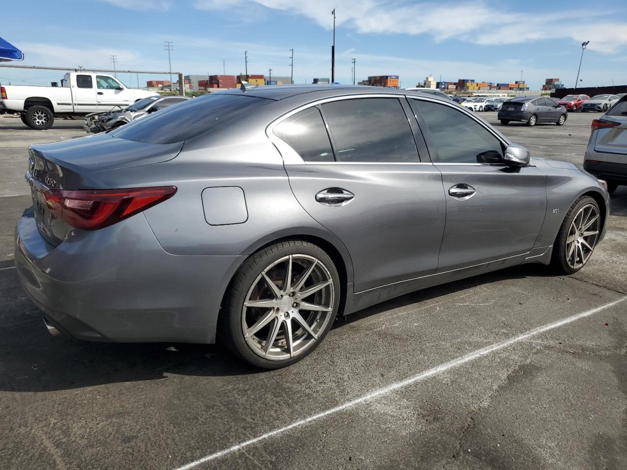 2018 INFINITI Q50 LUXE - Фото 3