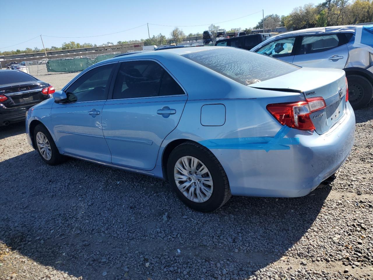 2013 TOYOTA CAMRY L - Image 2