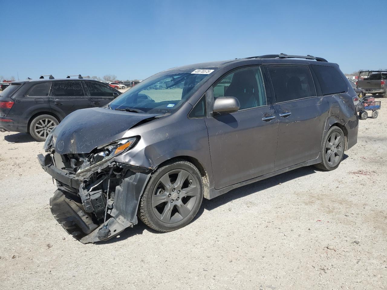 2015 TOYOTA SIENNA SPO