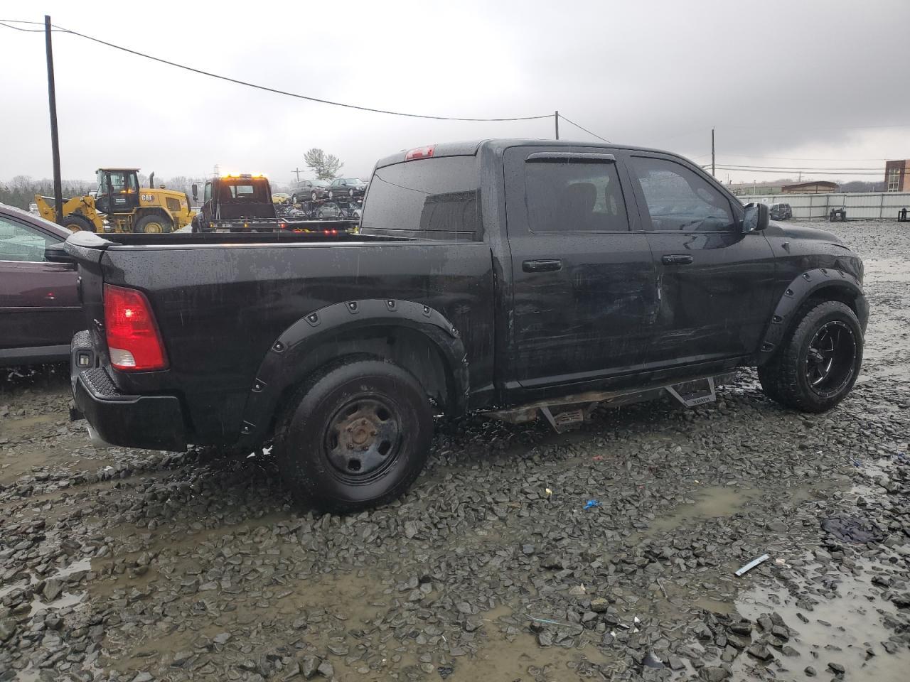 2015 RAM 1500 ST - Image 3