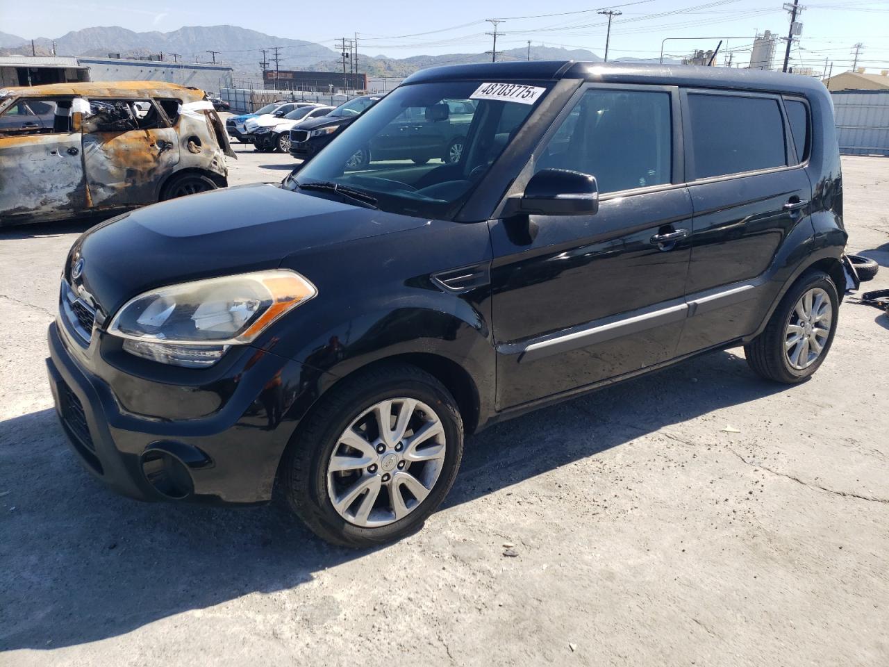 2013 KIA SOUL +
