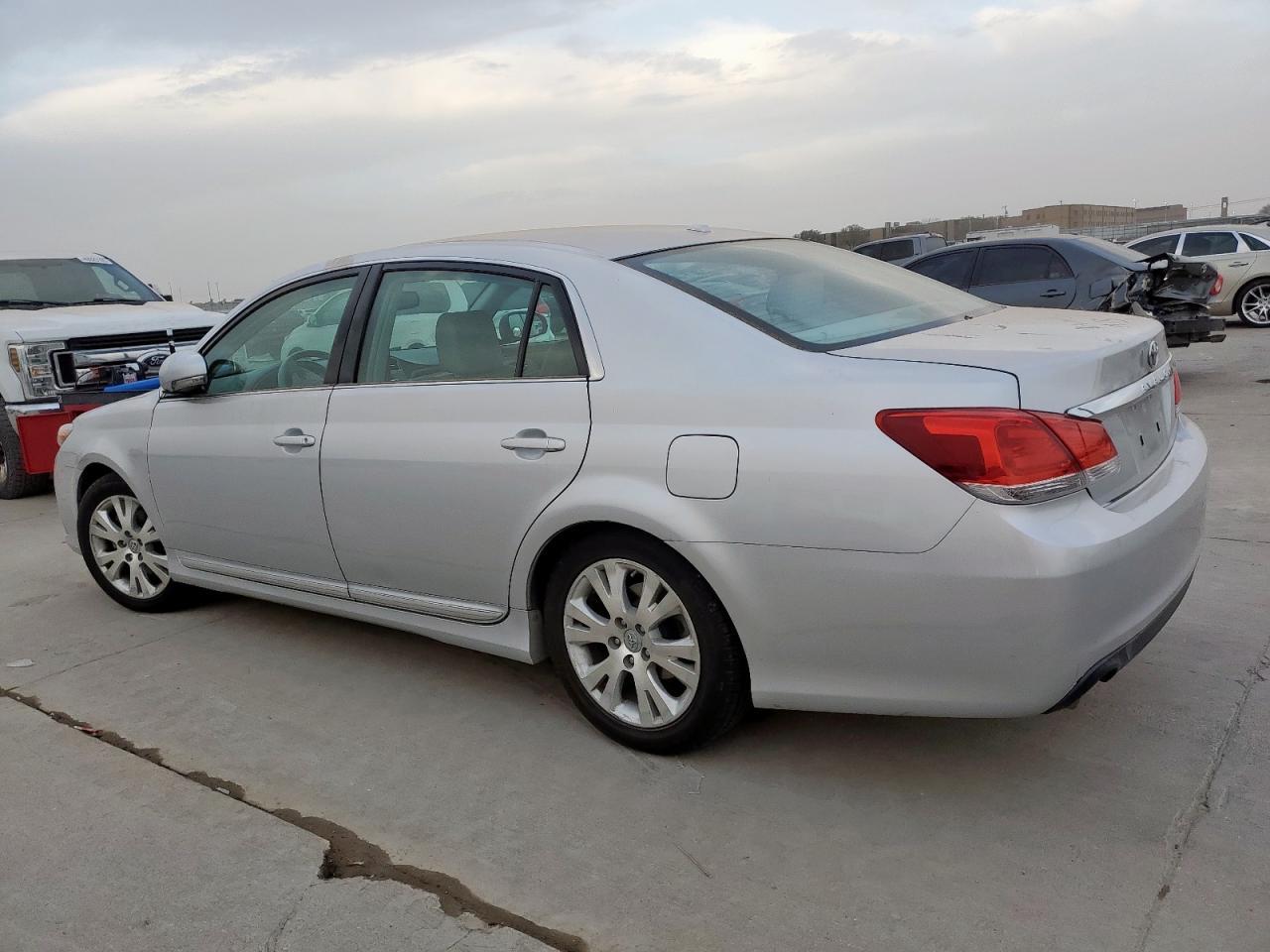 2011 TOYOTA AVALON BAS - Фото 2