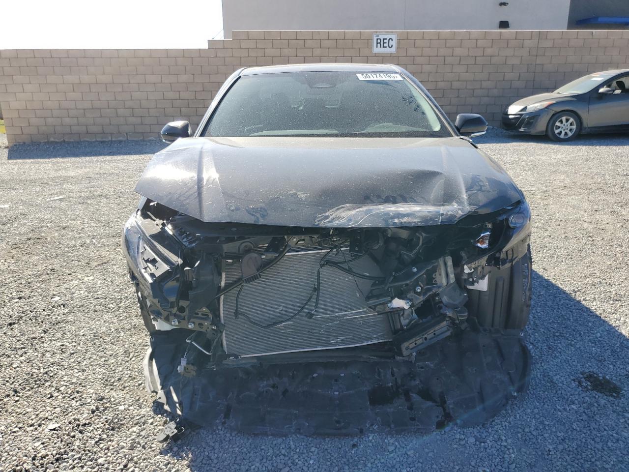 2025 TOYOTA CAMRY XSE - Фото 5