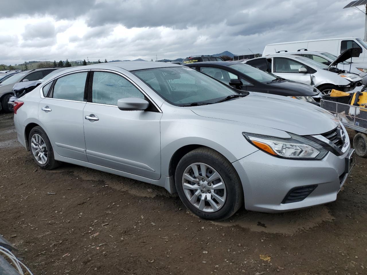 2017 NISSAN ALTIMA 2.5 - Фото 4