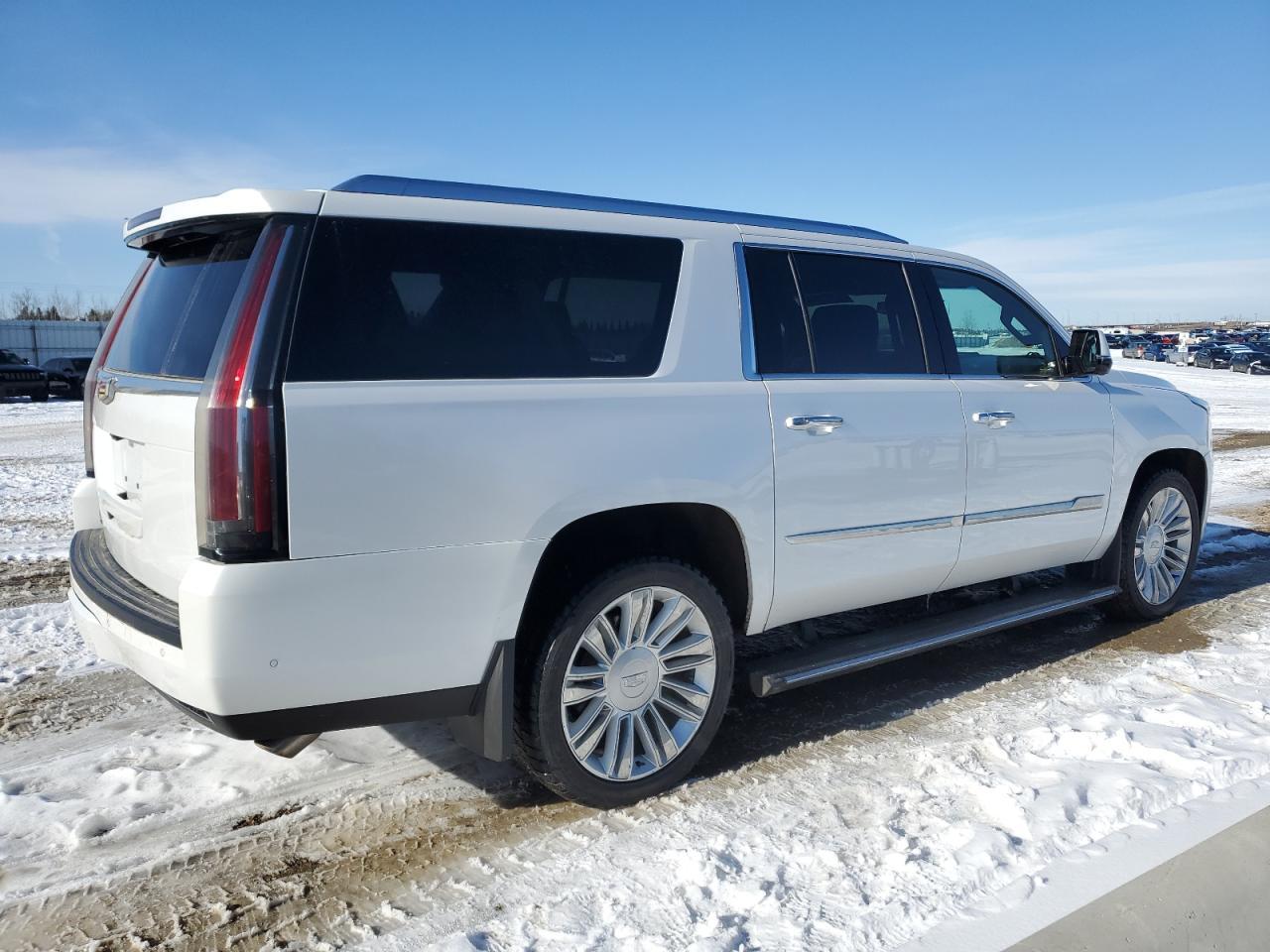 2017 CADILLAC ESCALADE E - Фото 3