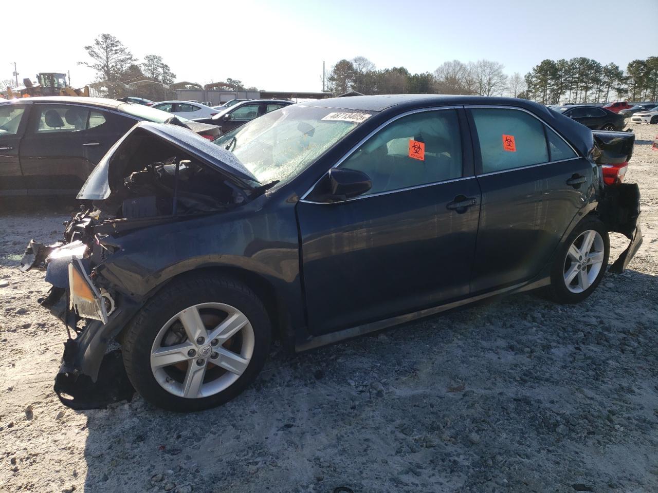 2014 TOYOTA CAMRY L