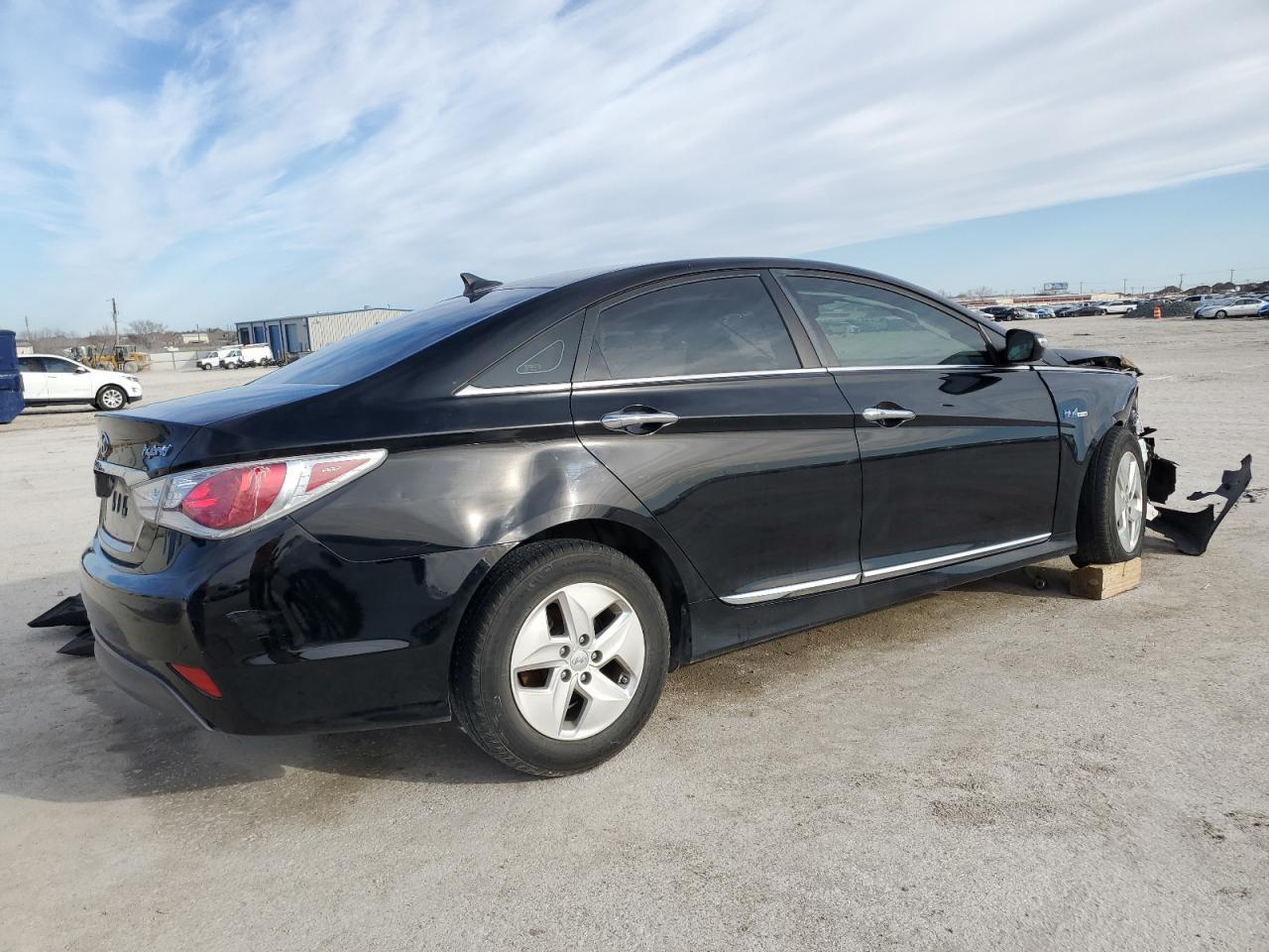 2011 HYUNDAI SONATA HYB - Фото 3
