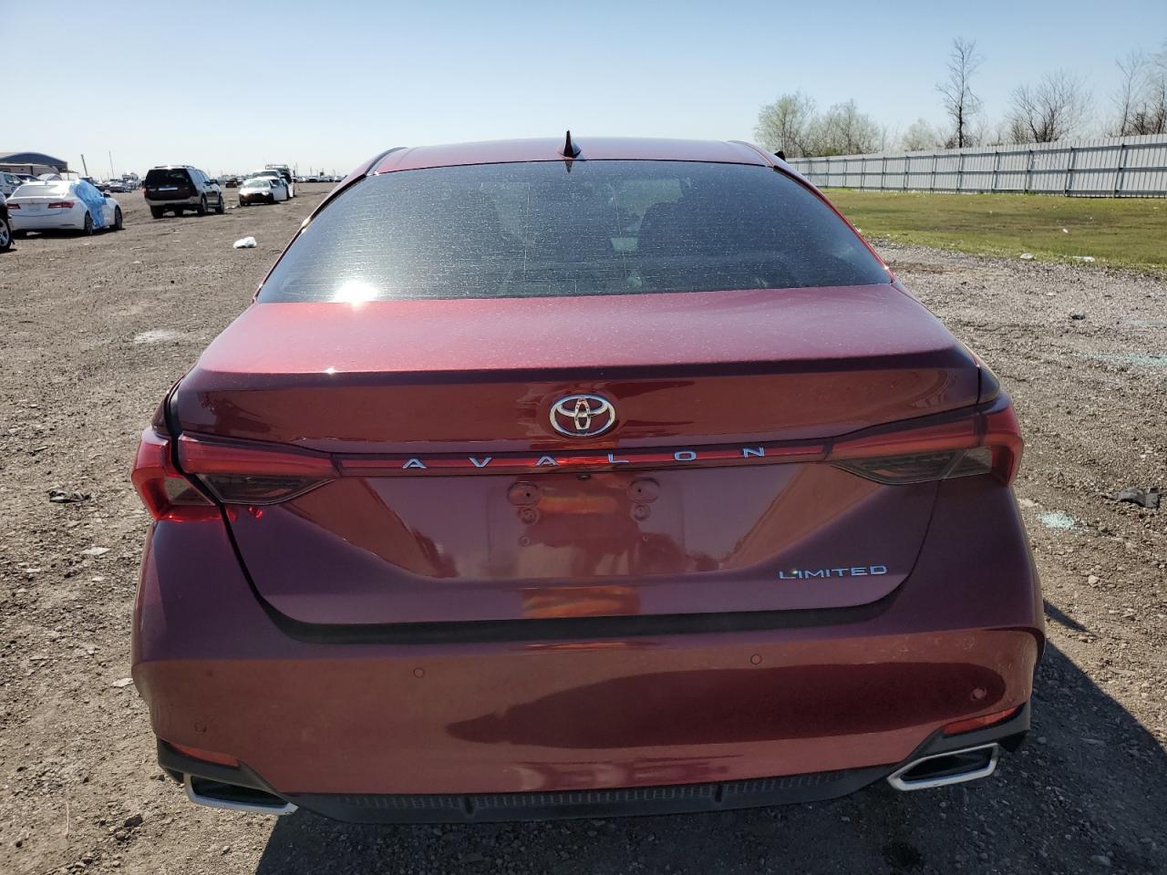 2019 TOYOTA AVALON XLE - Image 6