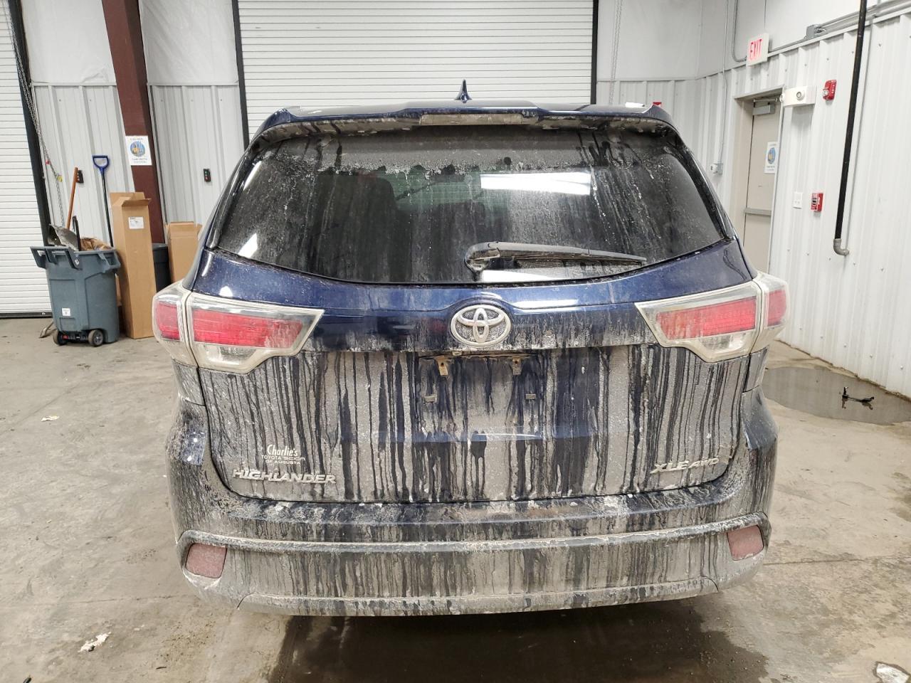 2015 TOYOTA HIGHLANDER - Image 6