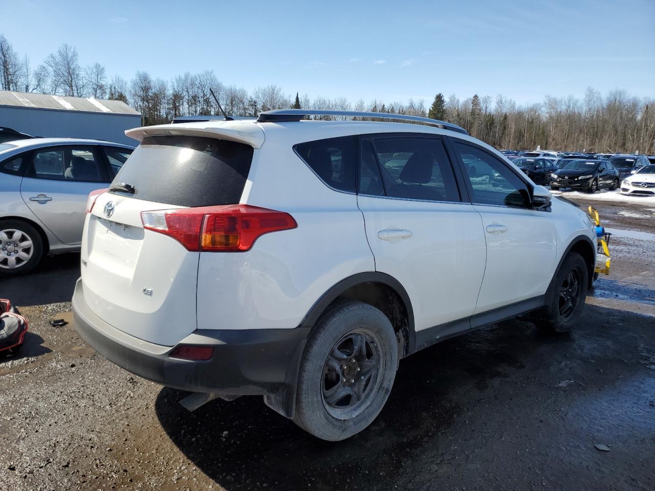 2014 TOYOTA RAV4 LE - Фото 3
