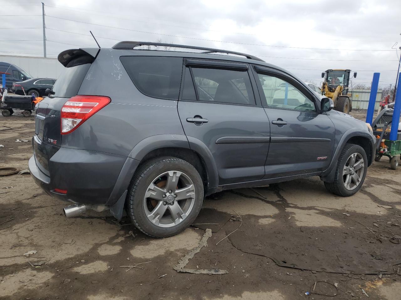 2011 TOYOTA RAV4 SPORT - Фото 3