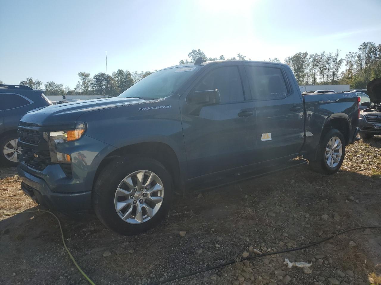 2024 CHEVROLET SILVERADO