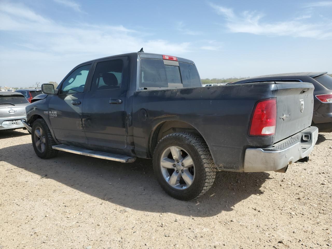 2019 RAM 1500 CLASS - Image 2