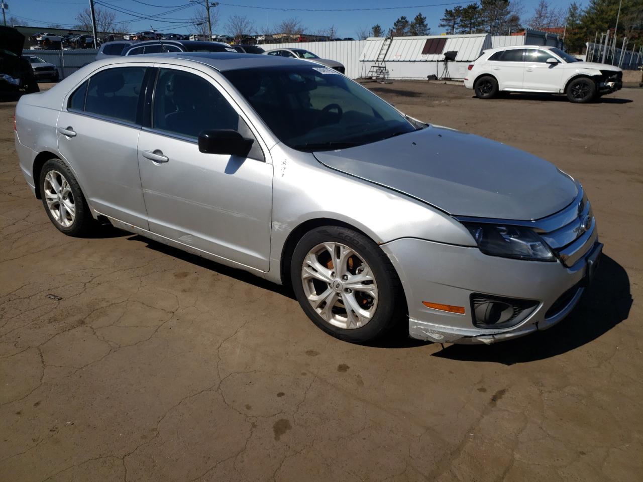 2012 FORD FUSION SE - Image 4