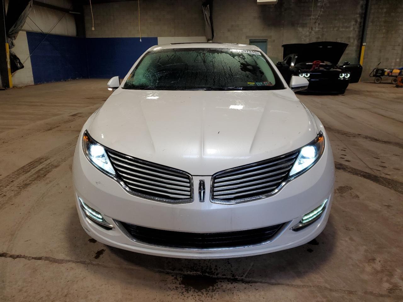 2014 LINCOLN MKZ - Image 5
