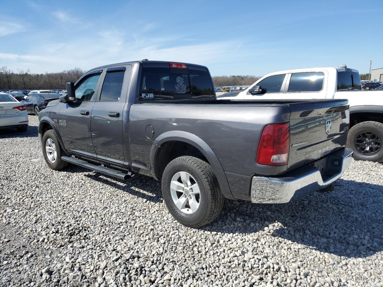 2017 RAM 1500 SLT - Image 2