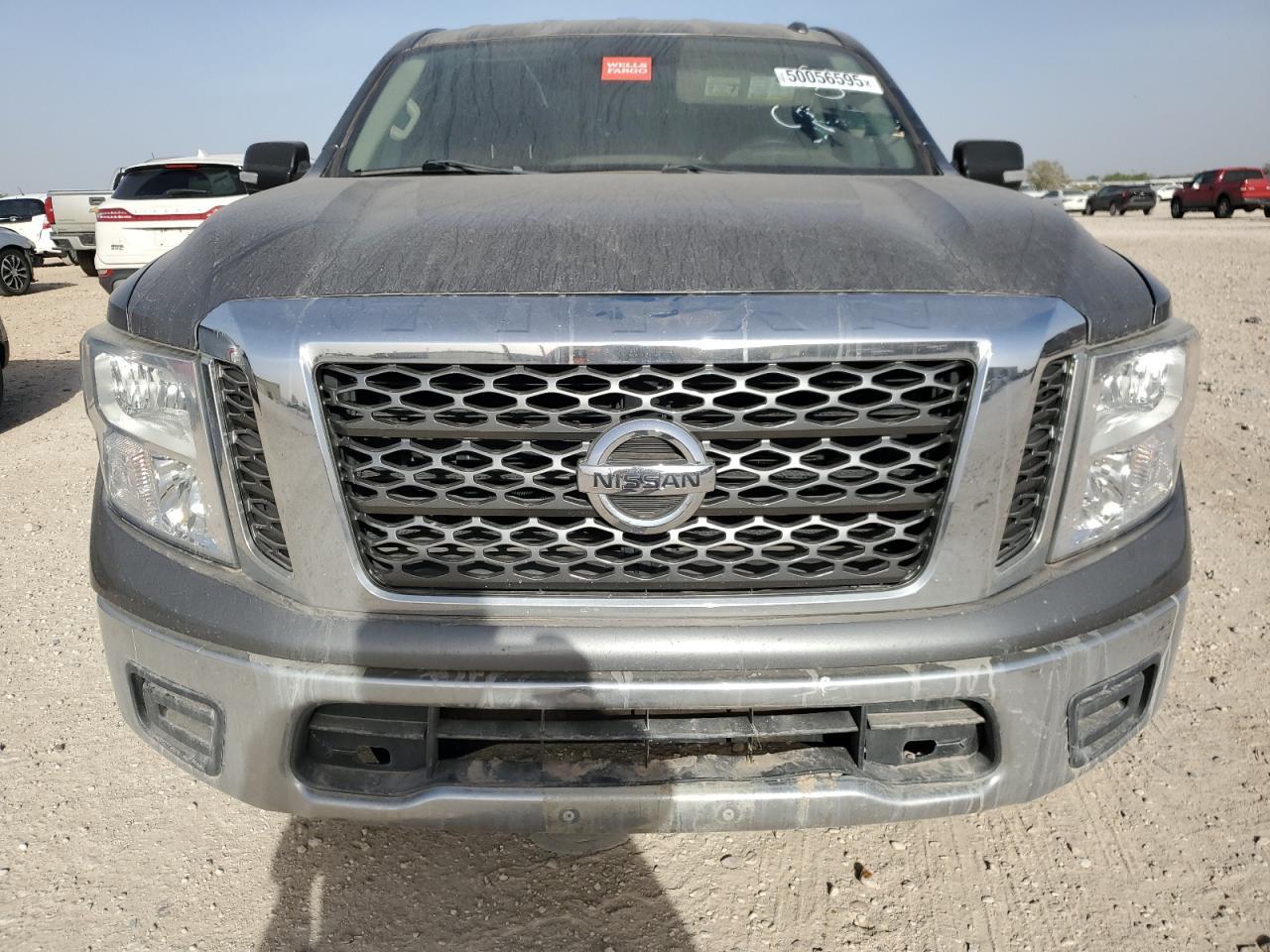 2018 NISSAN TITAN S - Фото 5
