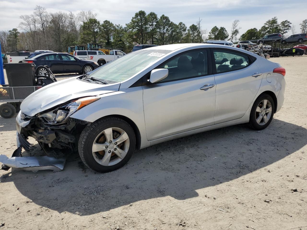 2011 HYUNDAI ELANTRA GL