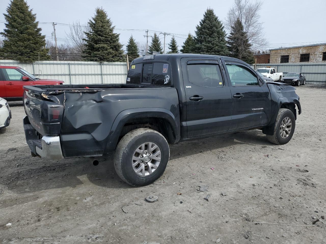2017 TOYOTA TACOMA DOU - Фото 3