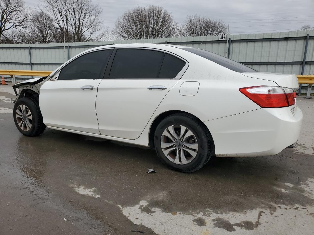 2014 HONDA ACCORD LX - Image 2