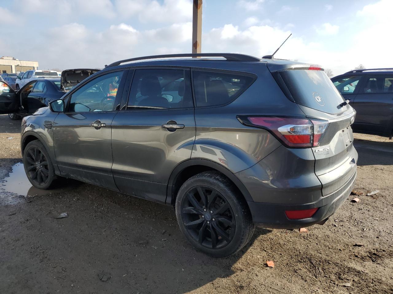 2017 FORD ESCAPE TIT - Image 2