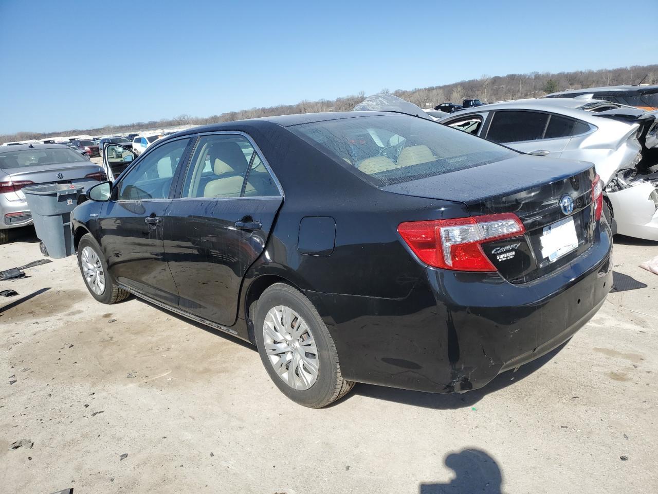 2012 TOYOTA CAMRY HYBR - Image 2