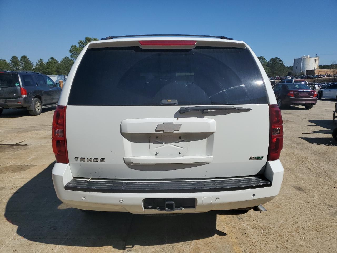 2011 CHEVROLET TAHOE K150 - Image 6