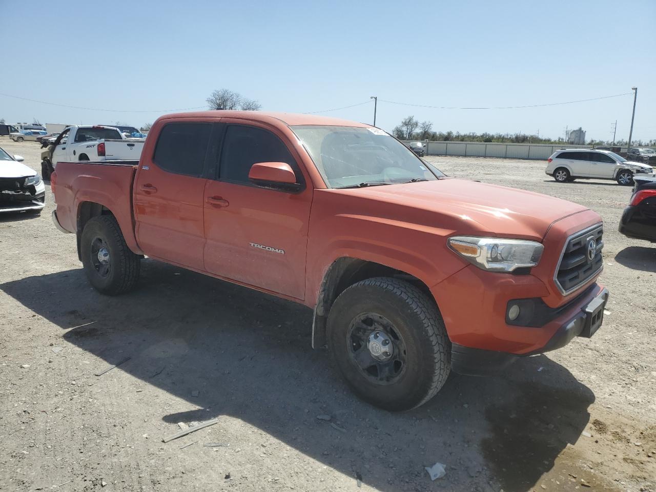 2016 TOYOTA TACOMA DOU - Image 4