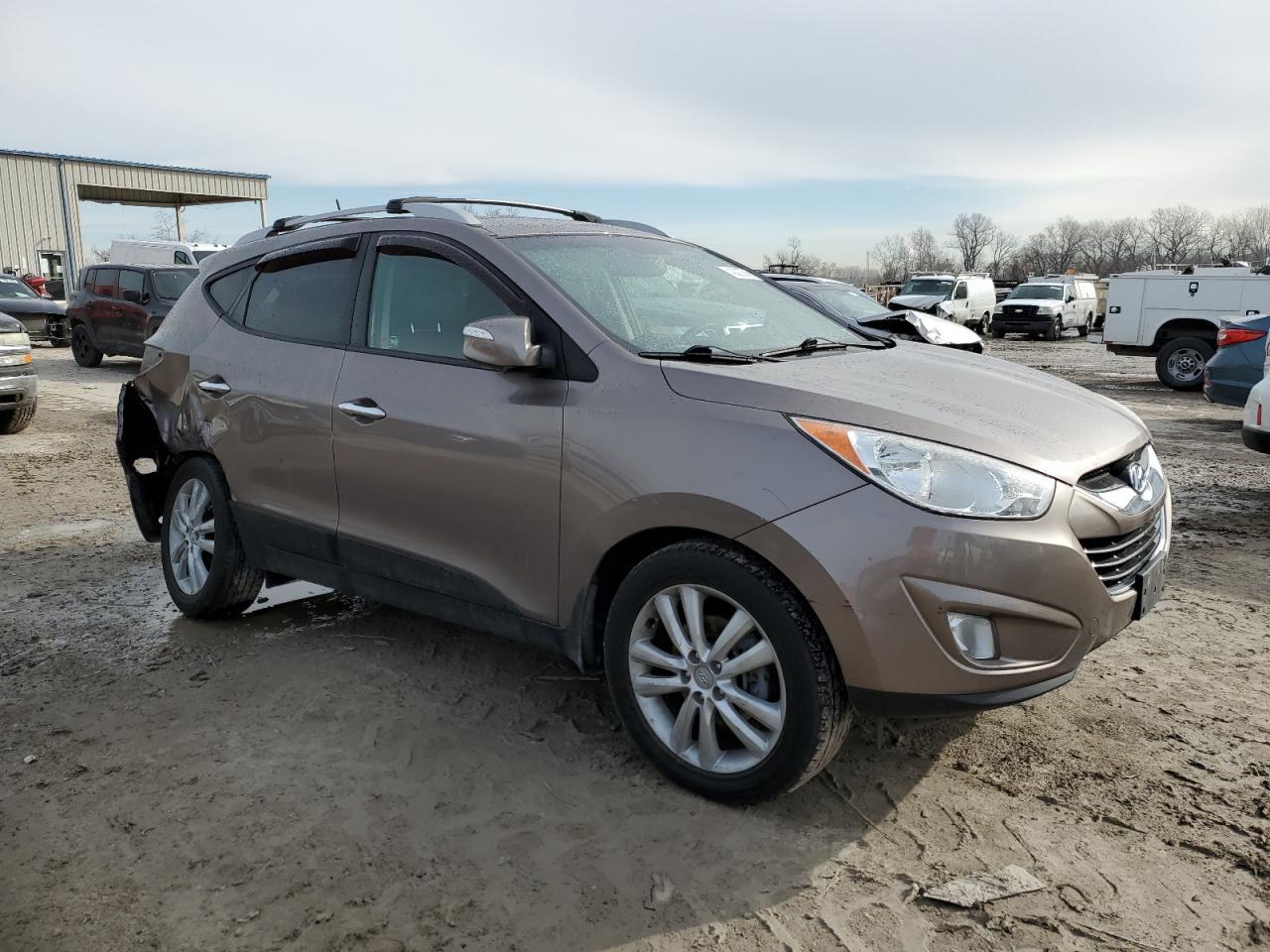 2012 HYUNDAI TUCSON GLS - Image 4