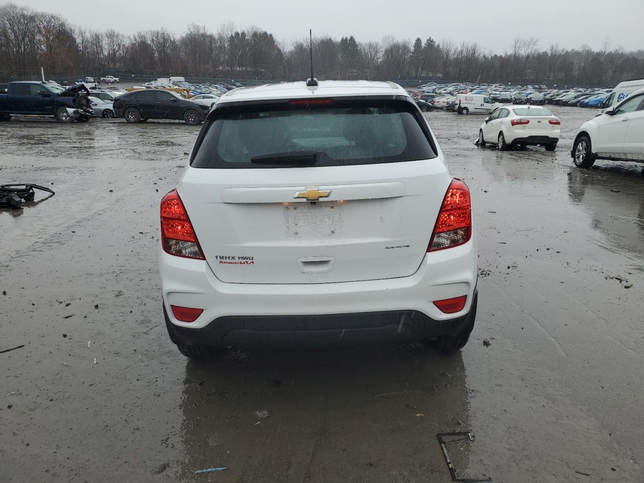 2021 CHEVROLET TRAX LS - Фото 6