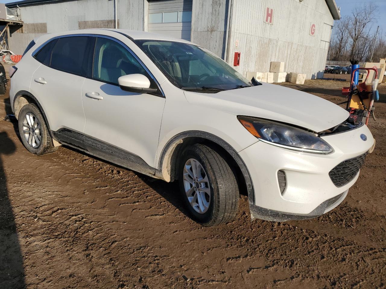 2020 FORD ESCAPE SE - Image 4