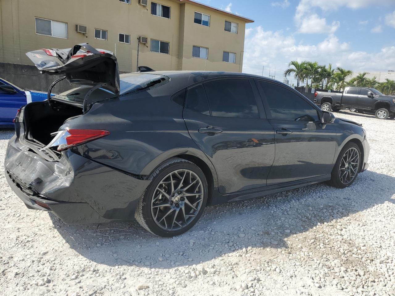 2025 TOYOTA CAMRY XSE - Image 3
