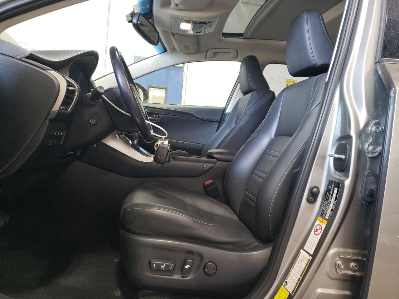 2015 LEXUS NX 200T - Image 7