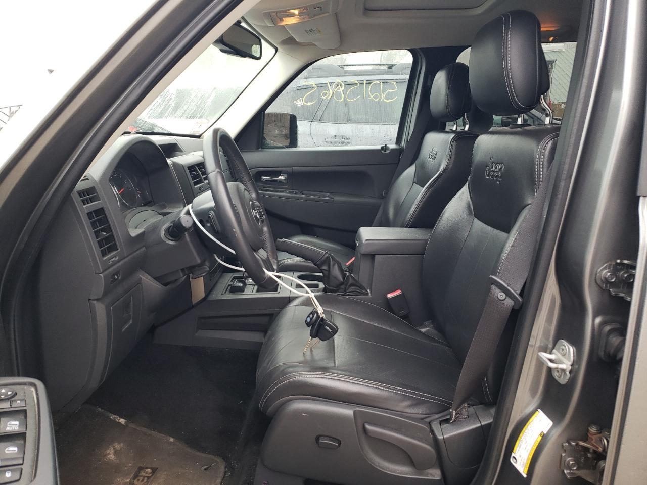 2012 JEEP LIBERTY SP - Фото 7