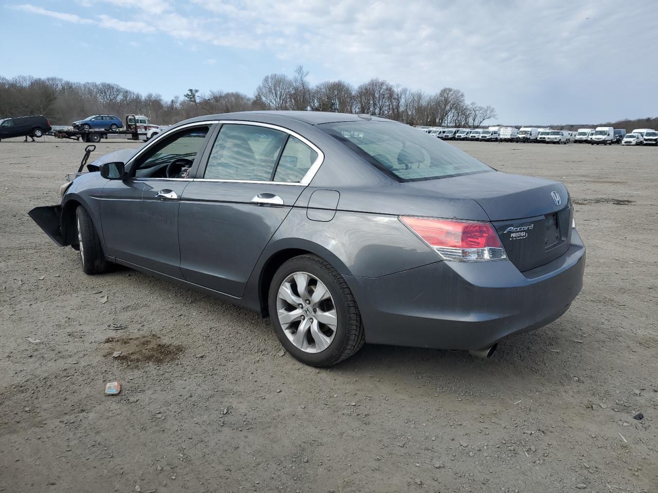 2010 HONDA ACCORD EXL - Image 2