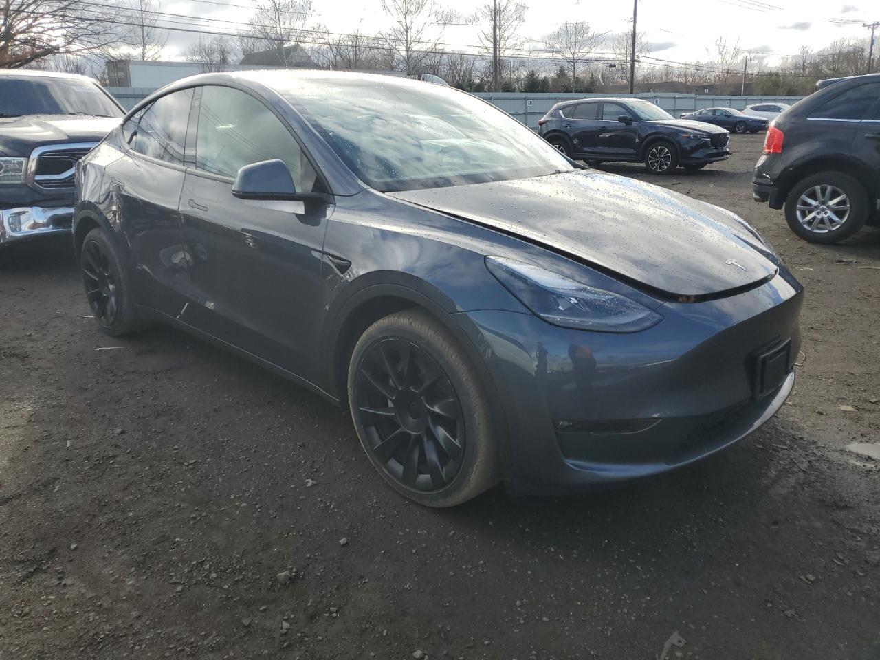 2023 TESLA MODEL Y - Фото 4