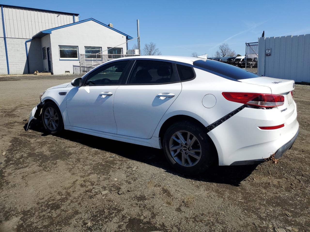 2019 KIA OPTIMA LX - Фото 2