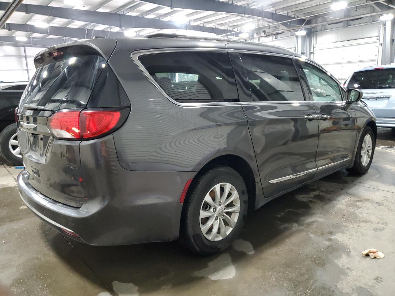 2017 CHRYSLER PACIFICA T - Фото 3