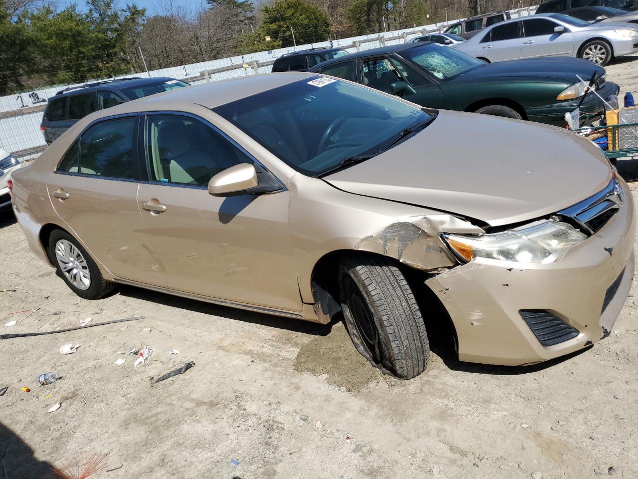 2012 TOYOTA CAMRY BASE - Фото 4
