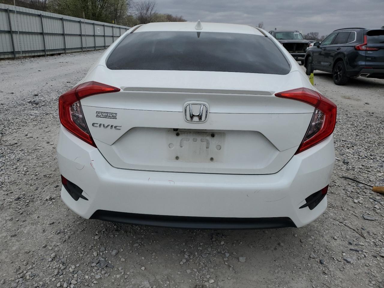 2018 HONDA CIVIC EX - Image 6