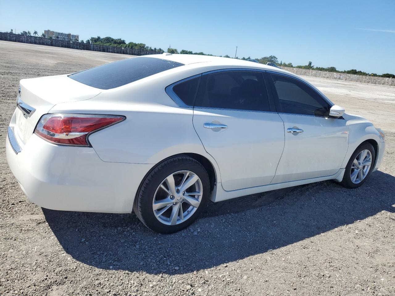 2015 NISSAN ALTIMA 2.5 - Image 3