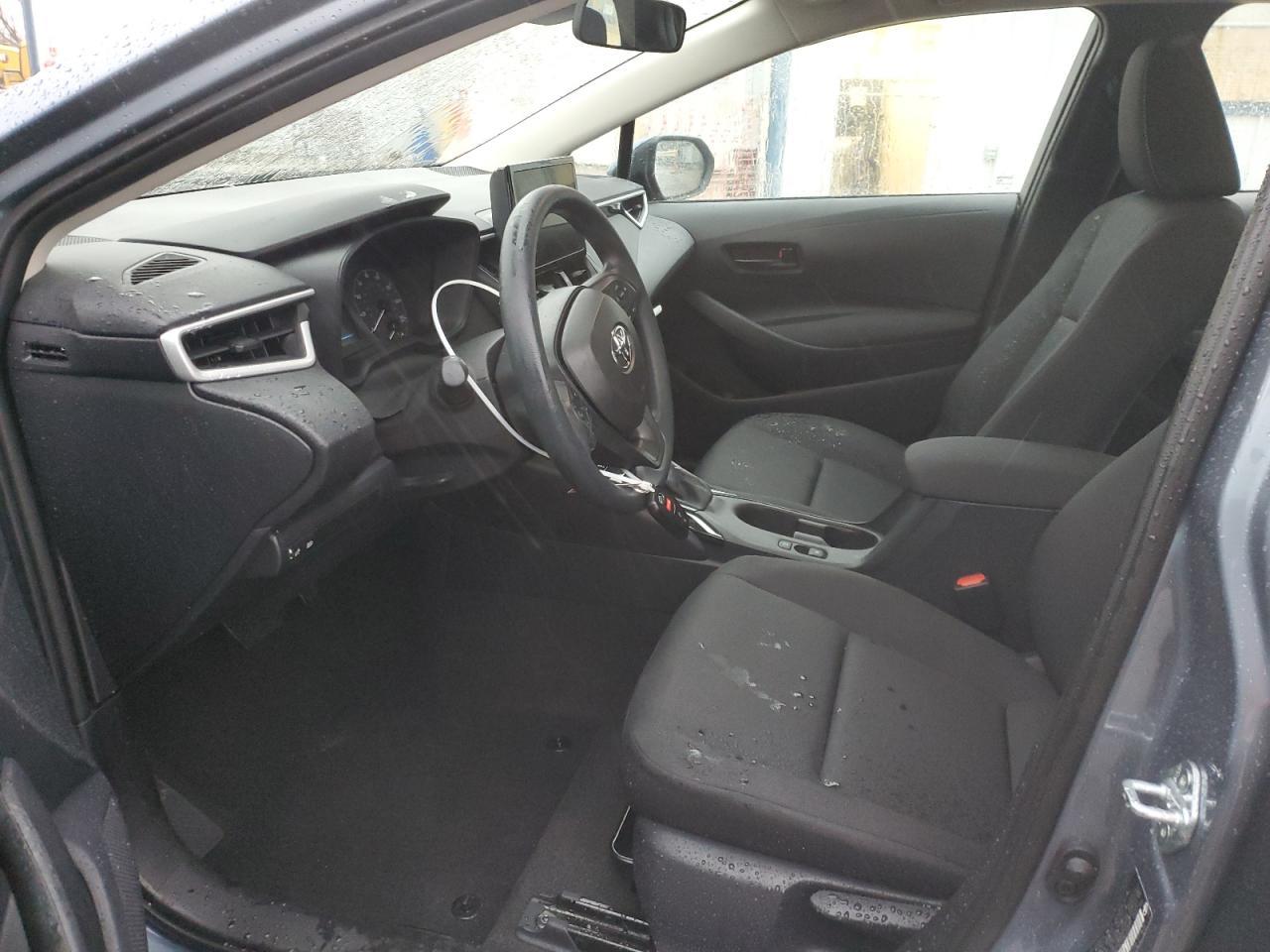 2025 TOYOTA COROLLA LE - Фото 7