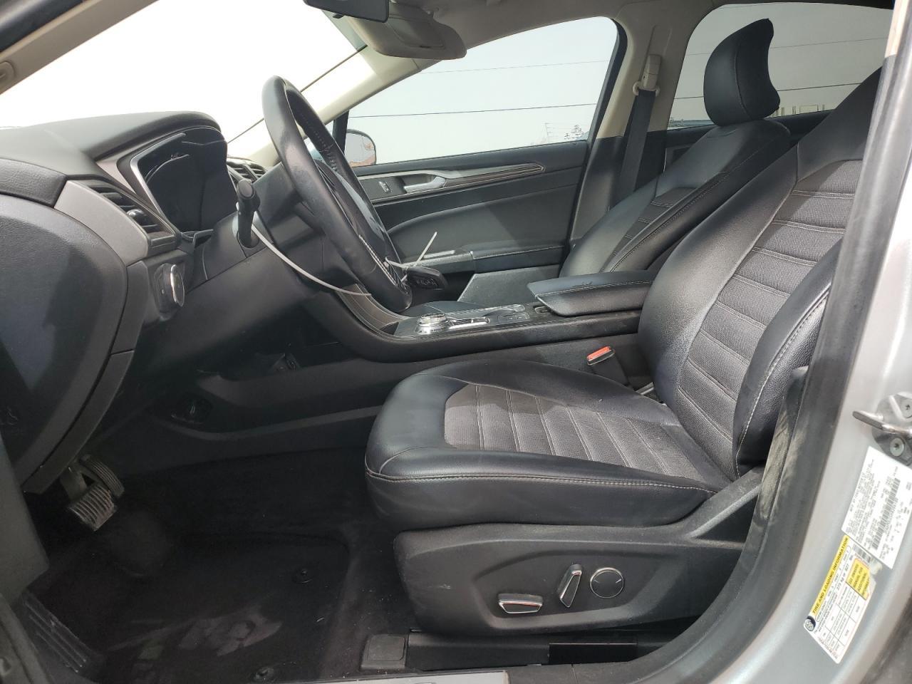 2017 FORD FUSION SE - Фото 7