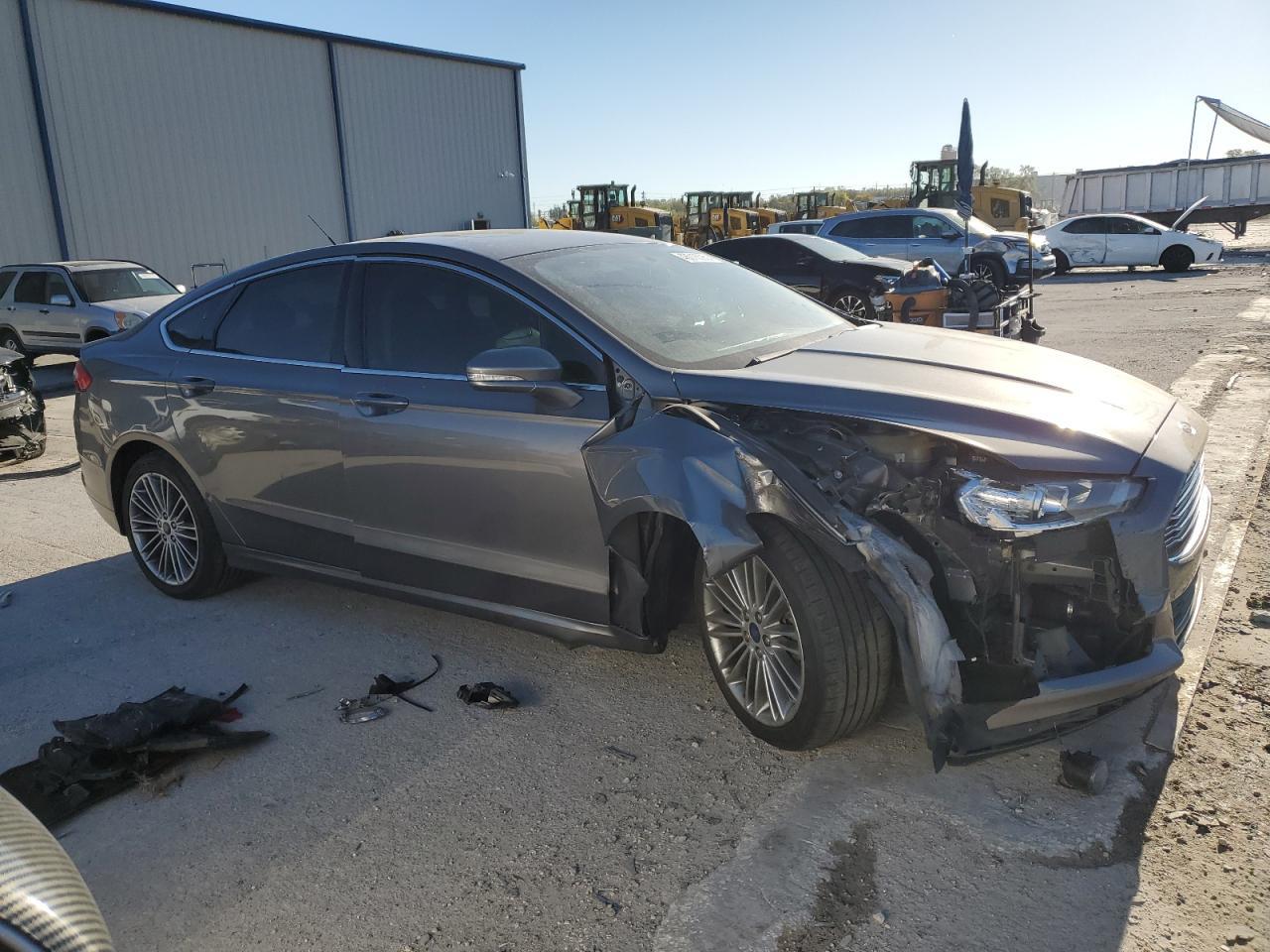 2013 FORD FUSION SE - Фото 4